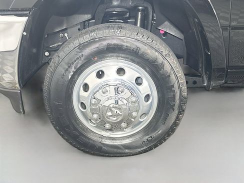 New 2026 RAM 3500 Longhorn image 17