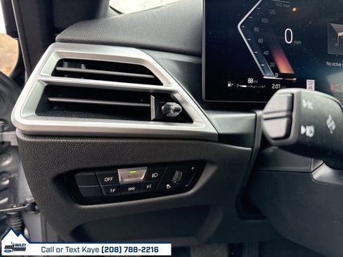 Used 2025 BMW 230i xDrive Coupe w/ Premium Package image 16