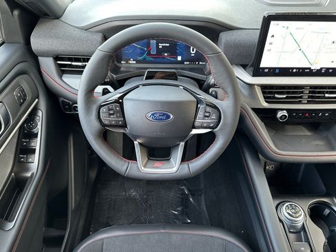 New 2026 Ford Explorer ST image 13