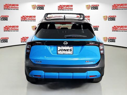 Certified 2026 Nissan Kicks SR w/ Cold Weather Package AWD/4WD image 15
