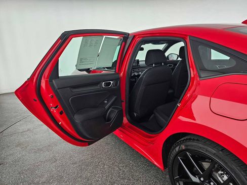 Certified 2025 Honda Civic Sport image 15