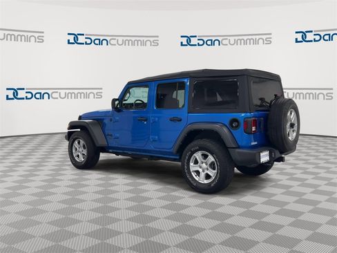 Used 2021 Jeep Wrangler Unlimited Sport image 6