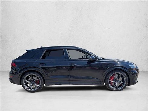 Used 2026 Audi RS Q8 performance image 2