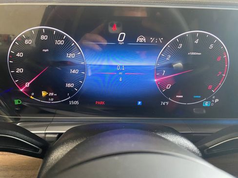 New 2025 Mercedes-Benz GLS 450 4MATIC image 9