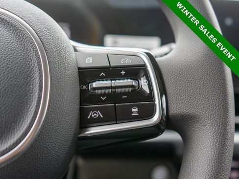 New 2026 Kia Carnival LX image 19