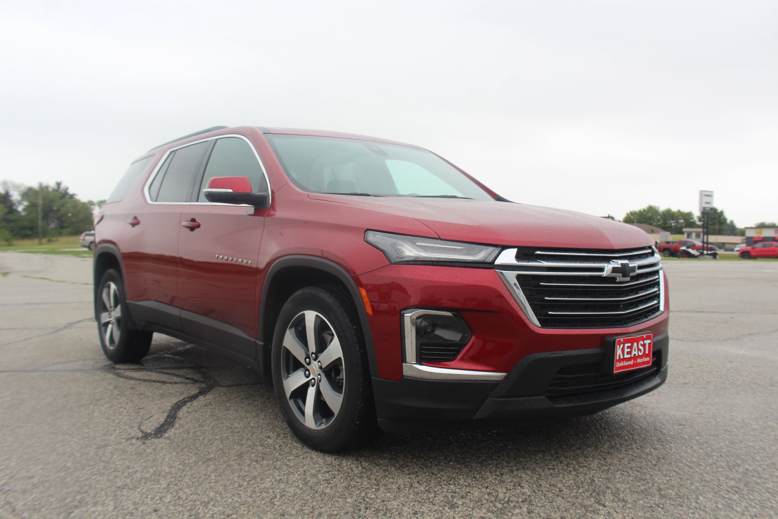Used 2023 Chevrolet Traverse LT w/ LT Premium Package AWD/4WD image 5