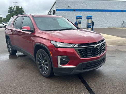 Used 2023 Chevrolet Traverse RS AWD/4WD image 7
