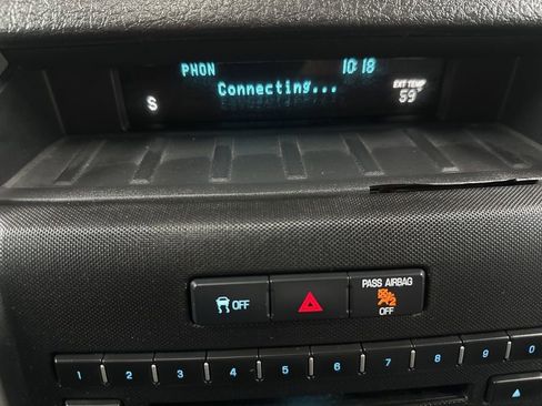 Used 2013 Ford F150 XLT w/ Trailer Tow Pkg image 26