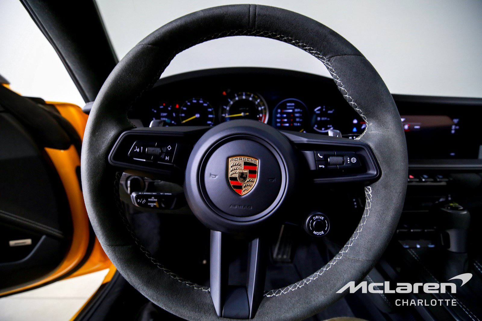 Used 2022 Porsche 911 GT3 RWD image 13