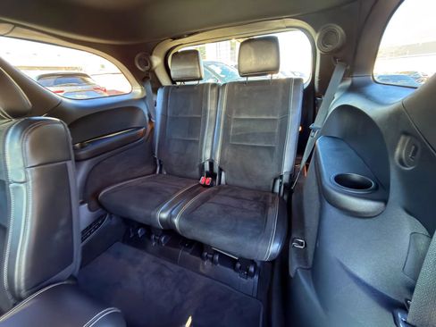 Used 2018 Dodge Durango SRT w/ Technology Group image 17