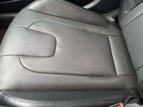 Used 2023 Hyundai Elantra Limited w/ Cargo Package FWD image 25
