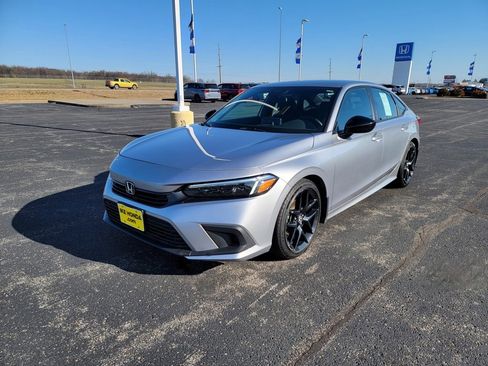 Certified 2023 Honda Civic Sport image 3