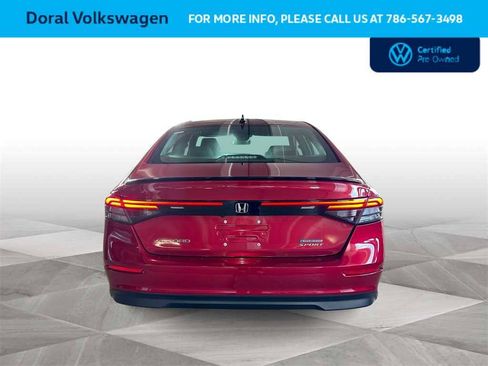 Used 2023 Honda Accord Sport image 7