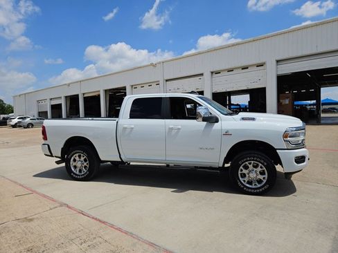 Used 2024 RAM 2500 Laramie AWD/4WD image 4