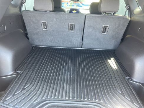 Used 2024 Chevrolet Blazer LT w/ Convenience Package AWD/4WD image 18