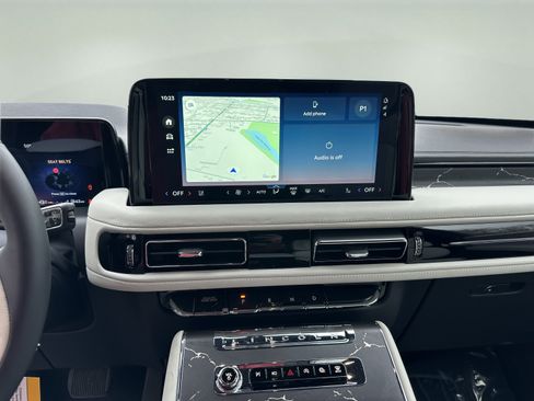 New 2026 Lincoln Aviator Black Label w/ Jet Appearance Package AWD/4WD image 15