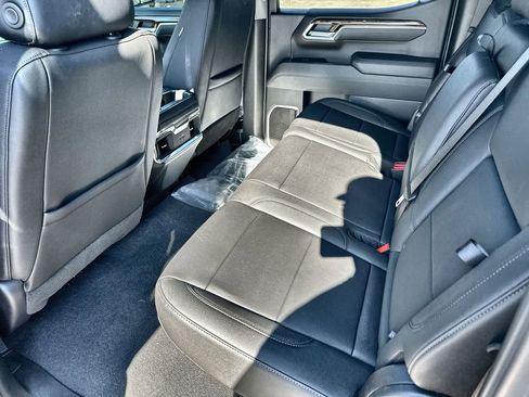 New 2026 GMC Sierra 1500 Elevation image 16