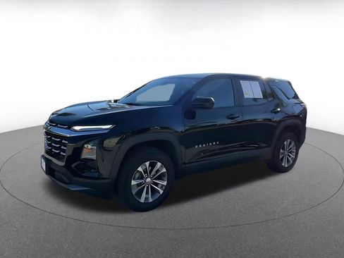 Used 2025 Chevrolet Equinox LT image 8