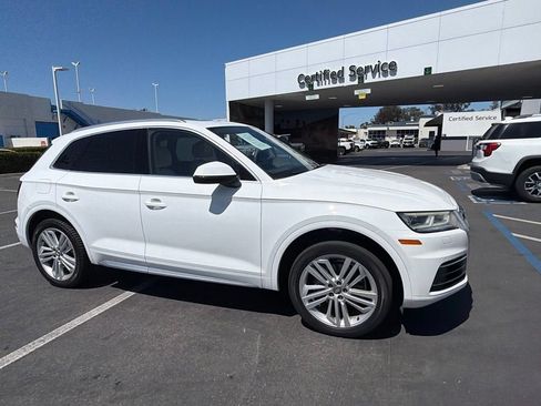 Used 2018 Audi Q5 2.0T Premium Plus AWD/4WD image 1