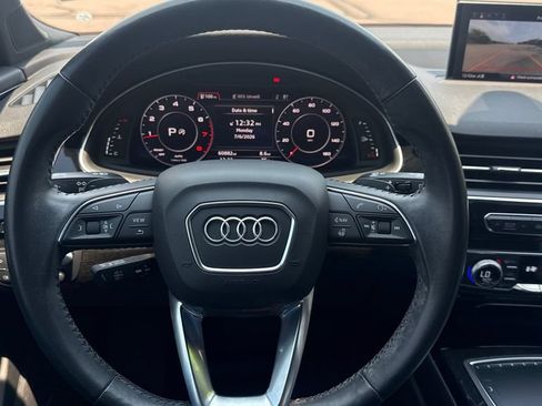 Used 2019 Audi Q7 3.0T Prestige w/ Prestige Package AWD/4WD image 25