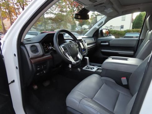 Used 2019 Toyota Tundra Limited image 2