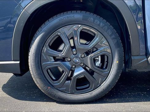 Certified 2024 Subaru Ascent Onyx Edition AWD/4WD image 10