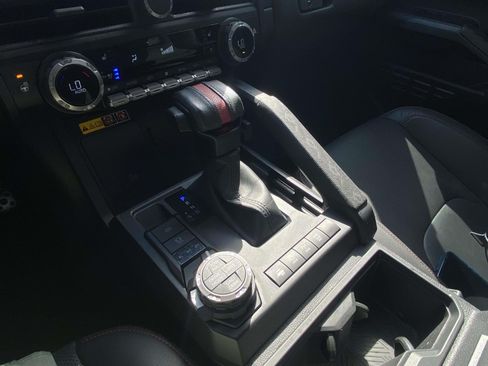 Used 2024 Toyota Tacoma TRD Pro AWD/4WD image 30