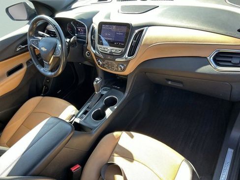 Used 2020 Chevrolet Equinox Premier image 16