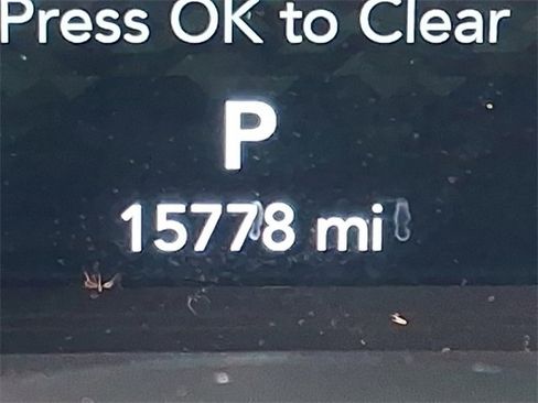 Used 2023 Jeep Wrangler Rubicon w/ Cold Weather Group image 21