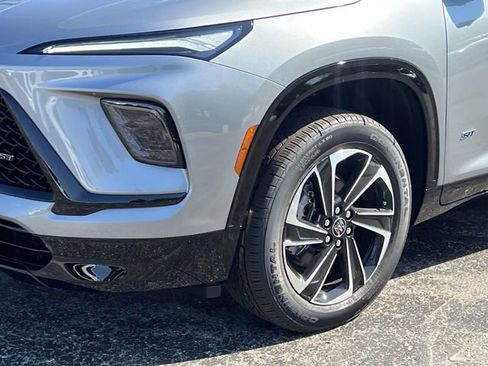 New 2026 Buick Enclave Sport Touring w/ Power Package image 8