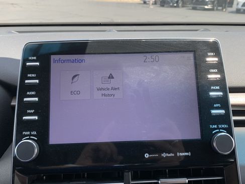 Used 2022 Toyota Avalon XLE FWD image 28