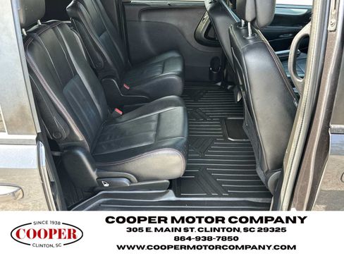 Used 2018 Dodge Grand Caravan GT FWD image 15