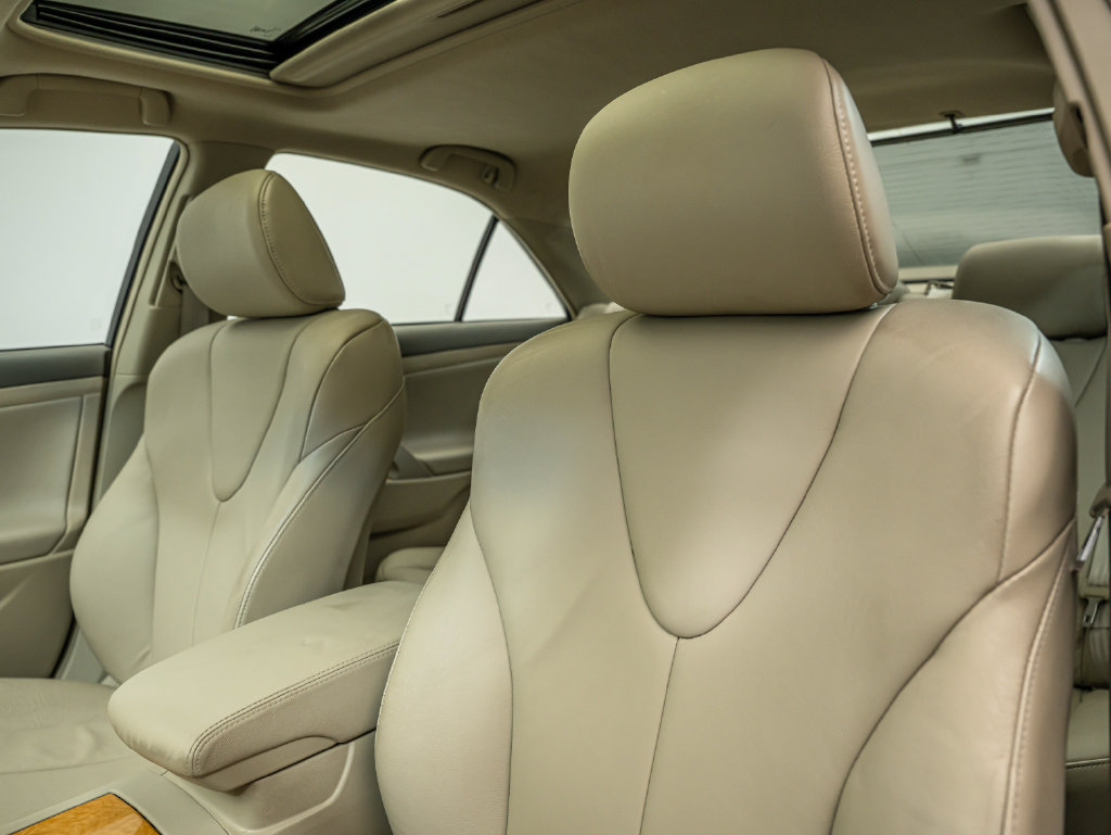 Used 2007 Toyota Camry XLE FWD image 30