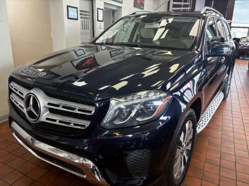 Used 2018 Mercedes-Benz GLS 450 4MATIC w/ Premium Package image 8