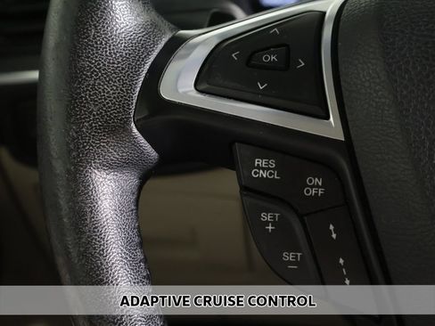 Used 2017 Ford Edge Titanium w/ Equipment Group 301A AWD/4WD image 5