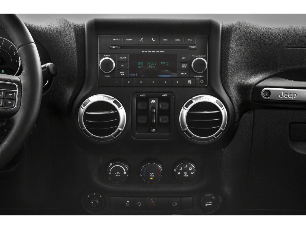 Used 2018 Jeep Wrangler Unlimited Rubicon AWD/4WD image 8