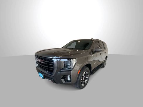 Used 2021 GMC Yukon AT4 w/ Rear Media and Nav Package image 4