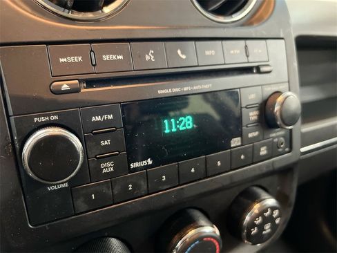 Used 2017 Jeep Patriot Sport w/ Power Value Group image 14