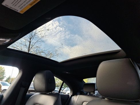 Certified 2022 Mercedes-Benz CLA 250 4MATIC image 14