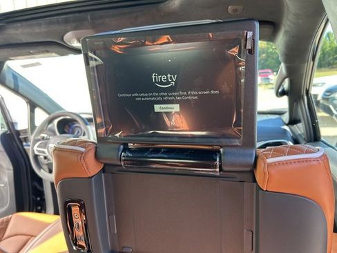 Used 2026 Chrysler Pacifica Pinnacle image 37