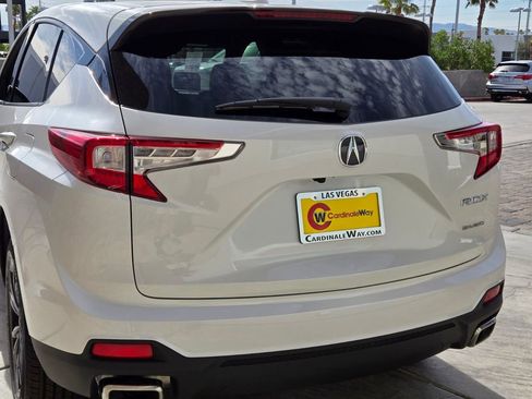 New 2026 Acura RDX SH-AWD image 4