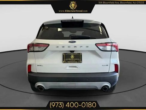 Used 2020 Ford Escape SEL image 28