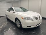 Used 2007 Toyota Camry XLE image 2