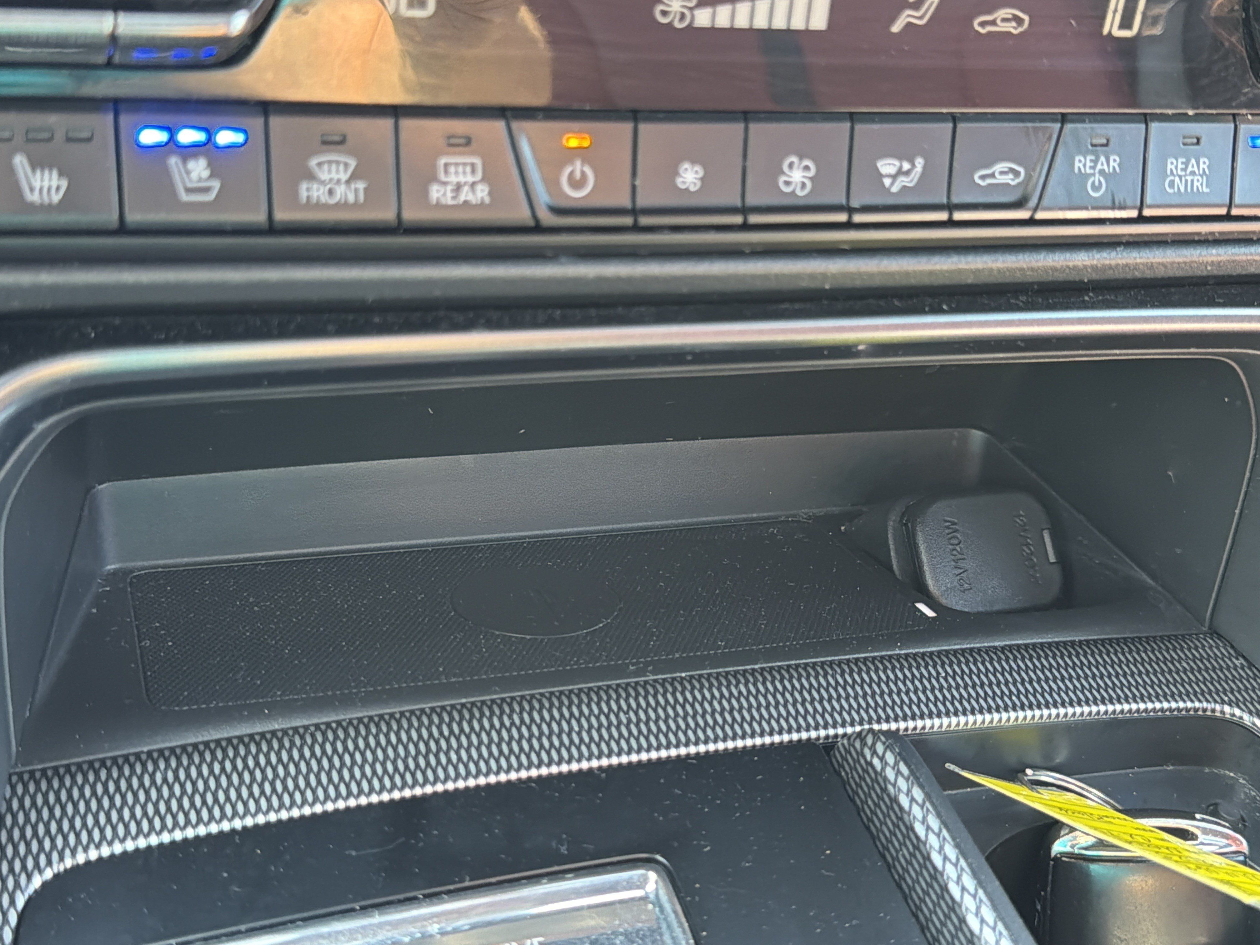 Certified 2025 MAZDA CX-70 Plug-In Hybrid w/ Premium Plus AWD/4WD image 39