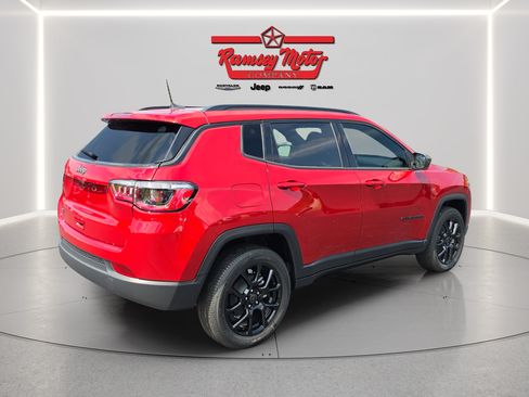 New 2026 Jeep Compass Latitude AWD/4WD image 5