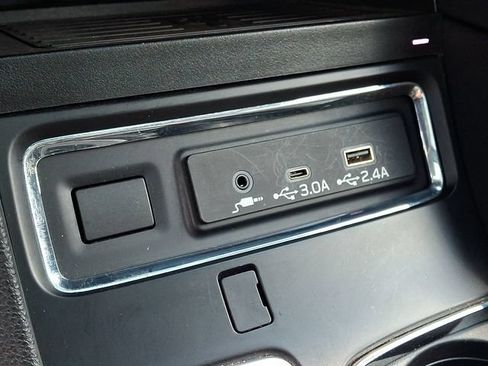 Used 2023 Subaru Ascent Onyx Edition AWD/4WD image 23