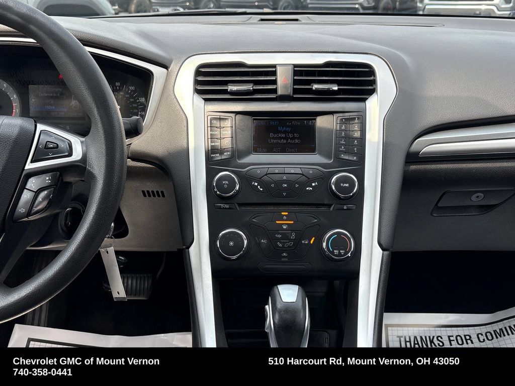 Used 2013 Ford Fusion SE FWD image 21