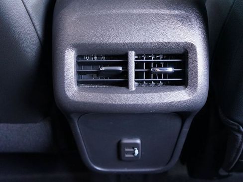 Used 2023 GMC Terrain SLT w/ Elevation Edition FWD image 24
