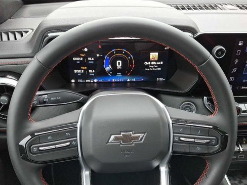 New 2025 Chevrolet Colorado Z71 w/ Midnight Edition image 15