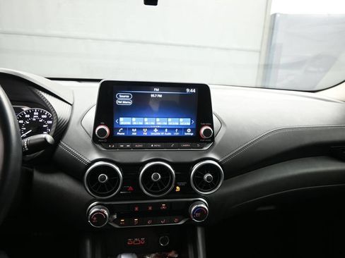Used 2022 Nissan Sentra SV FWD image 15